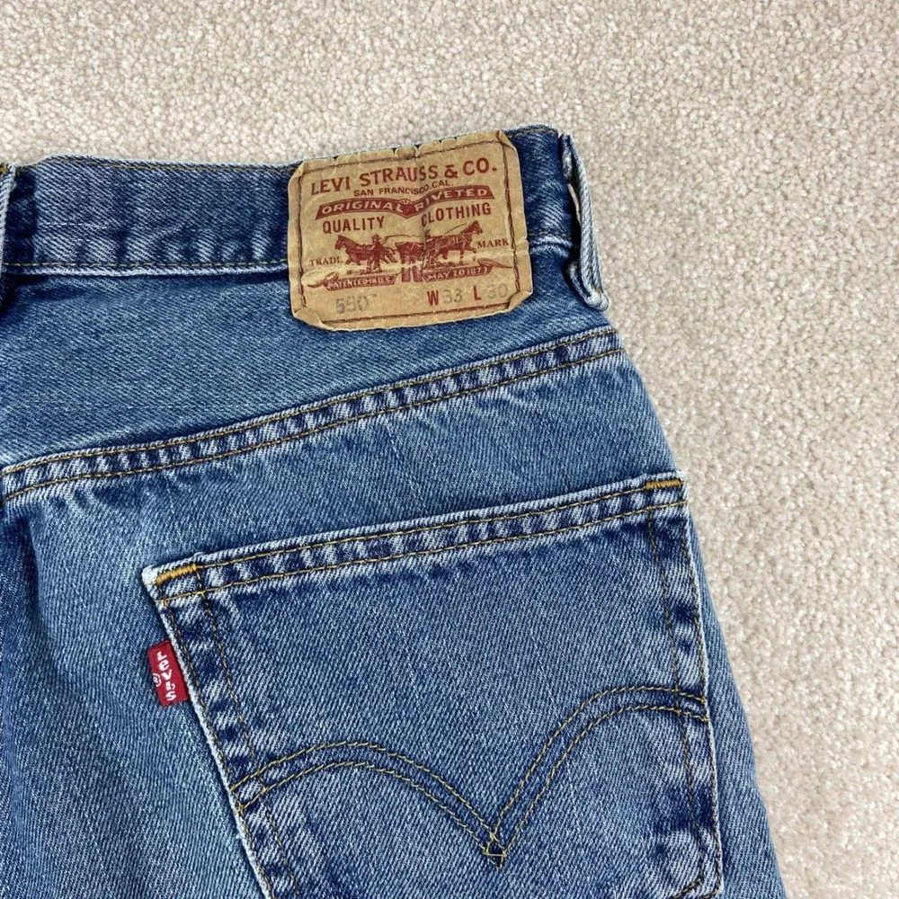 Vtg Y2K Levi's 550 Relaxed Fit Tapered Leg Jeans Mens 33x30 Blue Denim